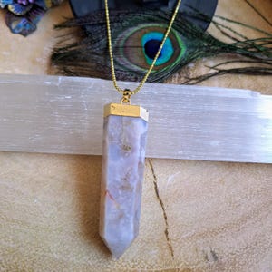 Flower agate point pendant necklace, witchy gift for her wiccan jewellery women witchy jewelry sakura agate