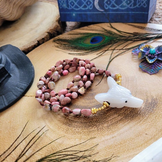 Rhodonite jewellery store