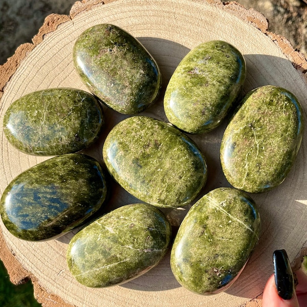 Vesuvianite palm stone idocrase crystal healing polished natural stone home decor