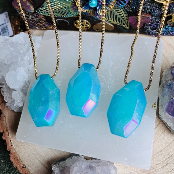 Women's Crystal Point Necklaces – Designs by Nature Gems