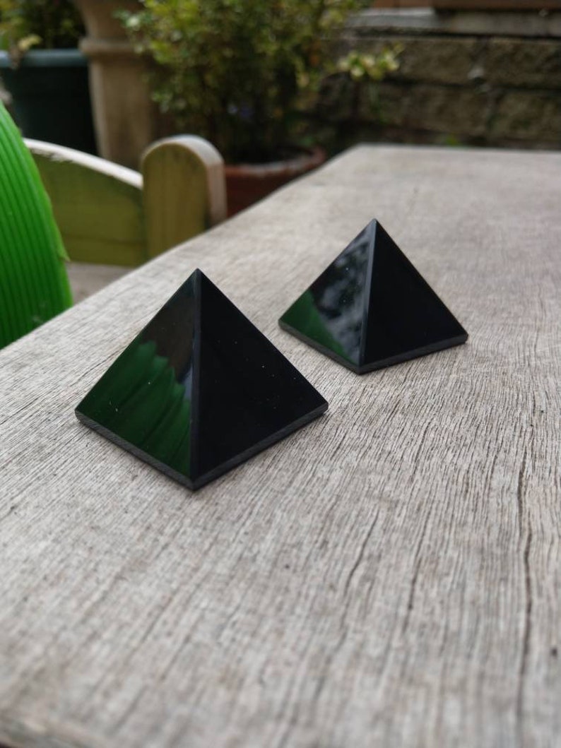 Black Obsidian pyramid protection crystal healing approx 40mm