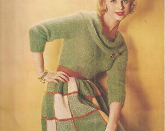Bernat Book 89 -  KNITTING -  Knitting Patterns - Fashion Knits - Women's Clothes