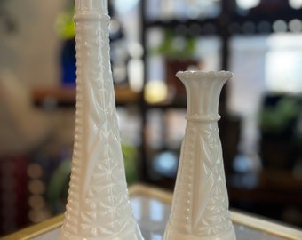 Vintage Anchor Hocking Stars and Bars Milk Glass Bud Vase