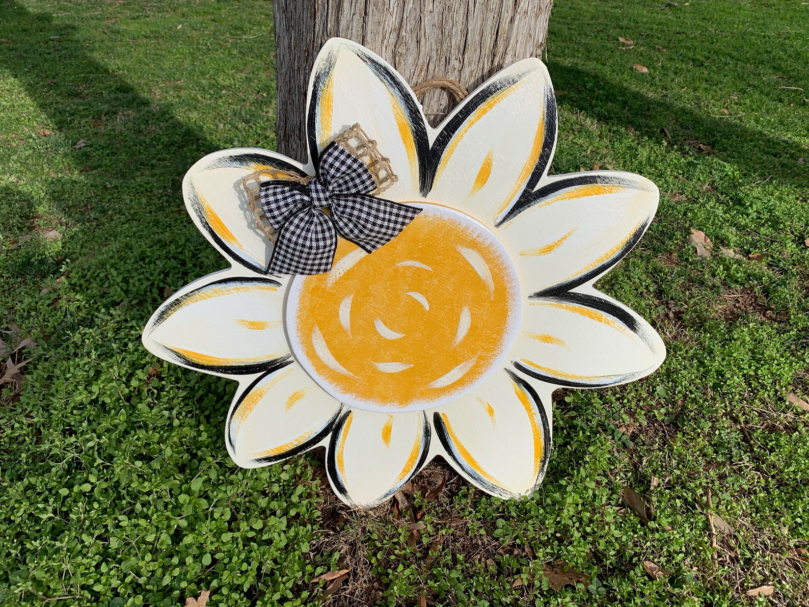 Plywood Hand cut Hand painted Wooden 3D Flower Daisy Door Etsy