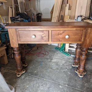 Rustic Farmhouse Entryway Table with Drawer and Turned Legs, Wooden Sofa Console Table, Handcrafted Solid Wood Custom Table bild 3