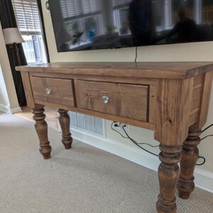 Rustic Farmhouse Entryway Table with Drawer and Turned Legs, Wooden Sofa Console Table, Handcrafted Solid Wood Custom Table bild 2