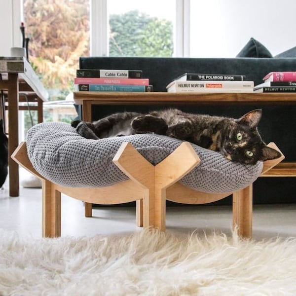 Cama Pagoda para Gatos: Caseta de madera contrachapada de abedul con almohada, estilo asiático