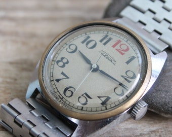 Reloj de pulsera, Rocket RED 12, relojes de pulsera mecánicos de la URSS, en estado de funcionamiento, reloj de cuerda manual para hombre.