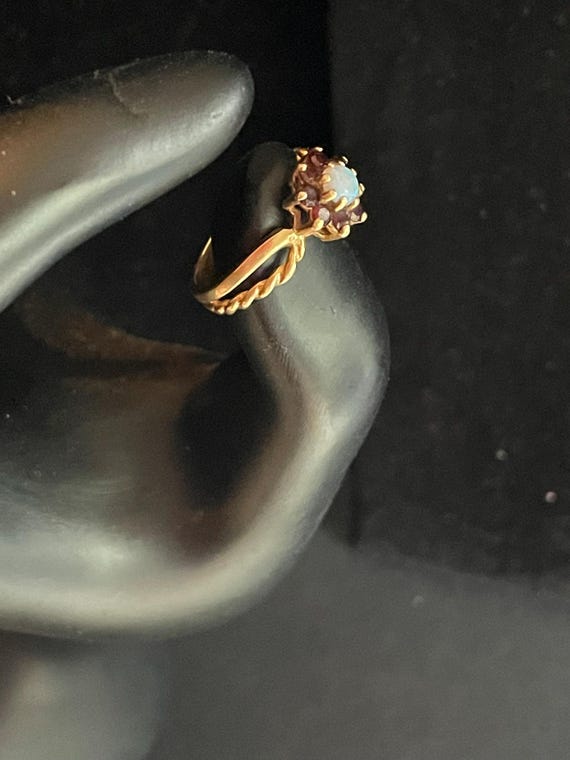 Alluring statement ring"Fire Opal surrounded by G… - image 6