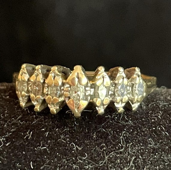 Art Deco Diamond 10K Gold Statement Ring: Size 9 - image 2