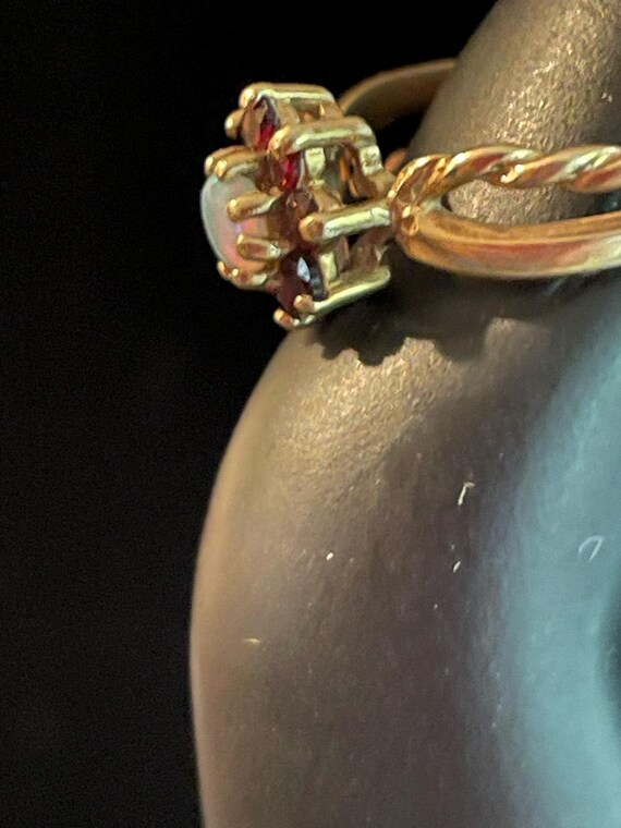 Alluring statement ring"Fire Opal surrounded by G… - image 4