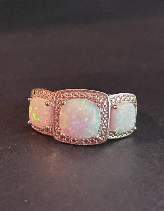 Alluring statement ring"3 fire opals mounted on S… - image 1