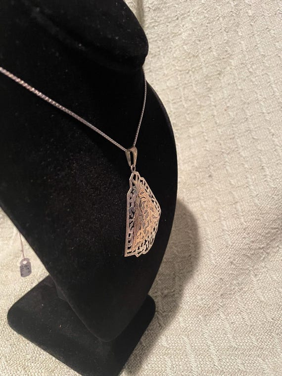 Vintage 1960s Triangular Pendant Necklace: 14kt G… - image 4