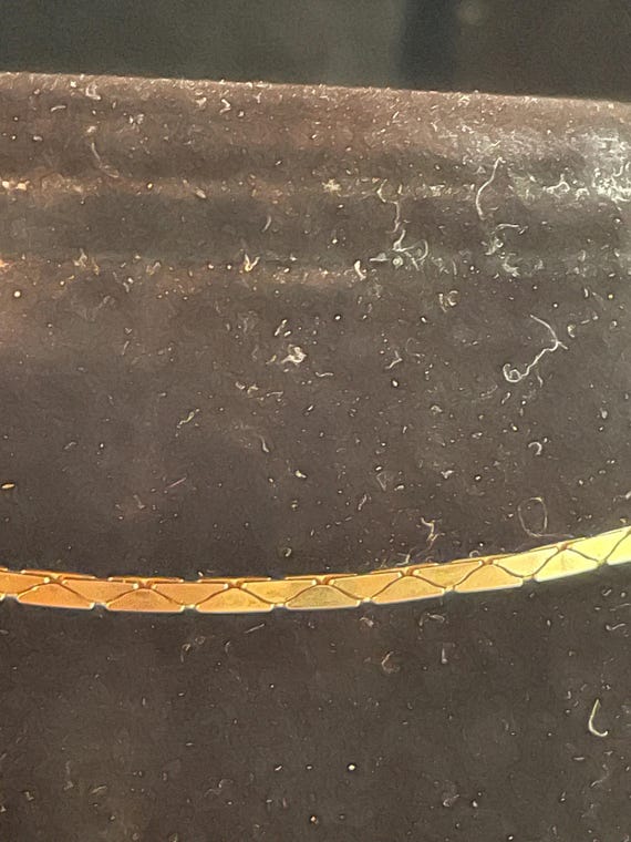 Solid 14Kt flat laying Herringbone Chain 19" long… - image 7