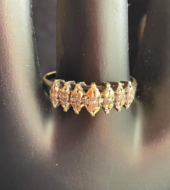 Art Deco Diamond 10K Gold Statement Ring: Size 9 - image 3