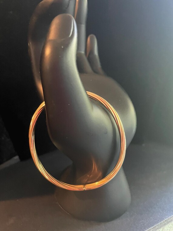 14Kt Gold 7.8 gtw Bangle Bracelet: Statement Jewe… - image 2