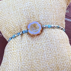 Beaded Flower Bracelet, Beach Anklet, Surfer Jewelry, CottageCore Jewelry, Little Girls Jewelry, Gift for Little Girls, Boho Beaded bracelet