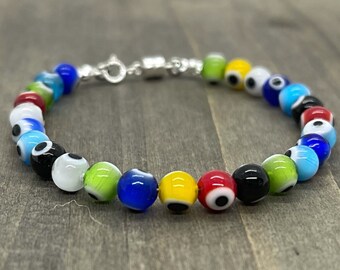 Bracelet mauvais œil, bracelet de perles de verre rondes, bijoux mauvais œil arc-en-ciel, bracelet coloré au chalumeau, mauvais œil multicolore, bracelet de protection