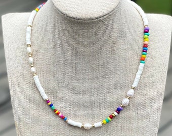 Collar de perlas de colores, gargantilla Heishi, collar de cuentas de semillas, perla de agua dulce, collar de cuentas hecho a mano, el mejor regalo para una amiga, gargantilla de cuentas