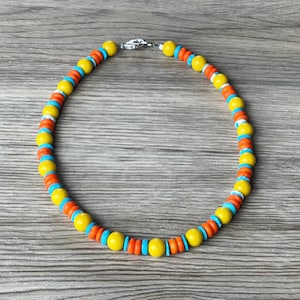 Strandketting met kralen, houten kralenketting, boho strandsieraden, boho choker, surfketting, surferketting, strandchoker, strandketting