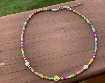 Smiley necklace, Happy Face Choker, Teen Gift, Y2k Jewelry, Rainbow Seed bead necklace, Rainbow Seed Bead Necklace, Y2K Necklace, Kids Gifts