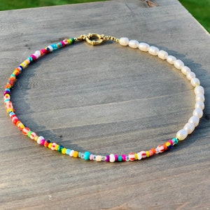 Glass bead necklace, Freshwater Pearl Choker, Trendy Rainbow Pearl necklace, Pearl Gift, necklace aesthetic, Beaded jewelry, Cute girly