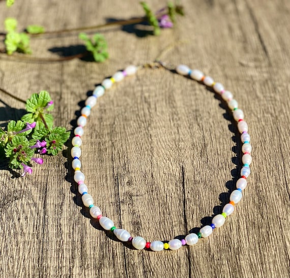 Rainbow Pearl Necklace Rainbow Freshwater Eliou Harry Styles Trendy Jewelry Chunky Bead Pearl Gift Handmade Seed Bead Pearl 90s Etsy UK