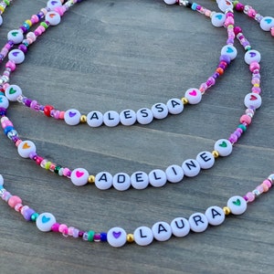 Girls name necklace, Gift for Little Girls, Girls Jewelry, Girls Party Favors, Personalized Jewelry, Kids Jewelry, Beaded Name Necklace