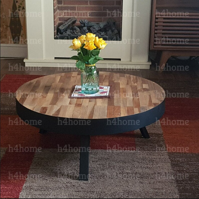 Reclaimed Wood Round Coffee Table Vintage Industrial Furniture - Solid Wood Rustic Round Coffee Table Reclaimed Wood Round Coffee Table Vintage Industrial Furniture - Solid Wood Rustic Round Coffee Table