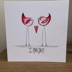 Oiseaux d'amour carte saint valentin dessinés à la main illustrés à la main