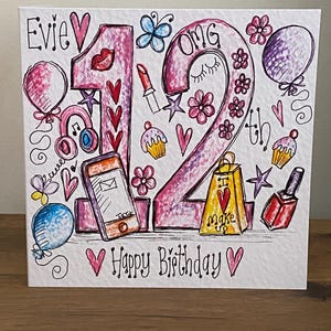 Cartes d'anniversaire d'adolescent dessinées individuellement à la main. Fille de 13 ans. J'adore le maquillage. Peut être personnalisé