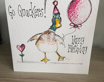 Jolie carte d'anniversaire de canard dessinée à la main sur commande. Peut être personnalisé