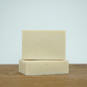 Rosemary Aloe Handmade Soap Moisturizing Soap for Hands & Body Aloe Vera Honey Beeswax Soap Nourishing Soap for Skin image 2