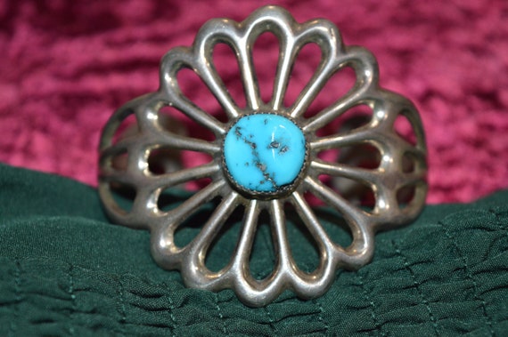 Old Pawn Sand Cast Sterling Silver Turquoise Cuff… - image 7
