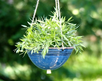Macetero colgante – Macetero colgante en forma de cuenco pequeño de cerámica con orificio de drenaje y corcho, Cerámica, Gres, Hecho a mano, Volante