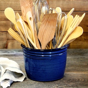 Utensil holder – Pottery extra large straight utensil holder, Jumbo utensil crock, Vase, Jar, Ceramic, Stoneware, Handmade, Wheel thrown
