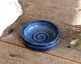 Pet bowl - Pottery small dog or cat dish, Ceramic cat feeder, Small dog bowl, Food or water bowl, Ceramic, Stoneware, Handmade, Wheel thrown