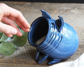 Salt pig – Pottery salt cellar, 2 cups capacity salt keeper, Salt holder, Salt jar, Piggy jar, Ceramic, Stoneware, Handmade, Wheel thrown