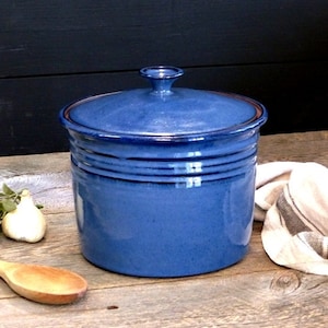 Large jar Pottery large straight lidded jar, 3,5 L cookie jar, Pottery crock, Canister set, Ceramic, Stoneware, Handmade, Wheel thrown Blue