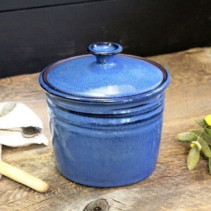 Medium jar – Pottery medium straight lidded jar, 1,4 L ceramic jar, Pottery crock, Canister set, Ceramic, Stoneware, Handmade, Wheel thrown