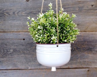Hanging planter – Pottery small straight hanging planter with drainage hole and cork, Planter, Ceramic, Stoneware, Handmade, Wheel thrown
