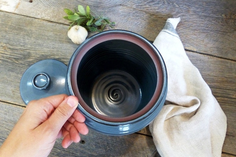 Large jar Pottery large rounded jar with lid, 3 L ceramic jar, Pottery crock, Canister set, Ceramic, Stoneware, Handmade, Wheel thrown image 4