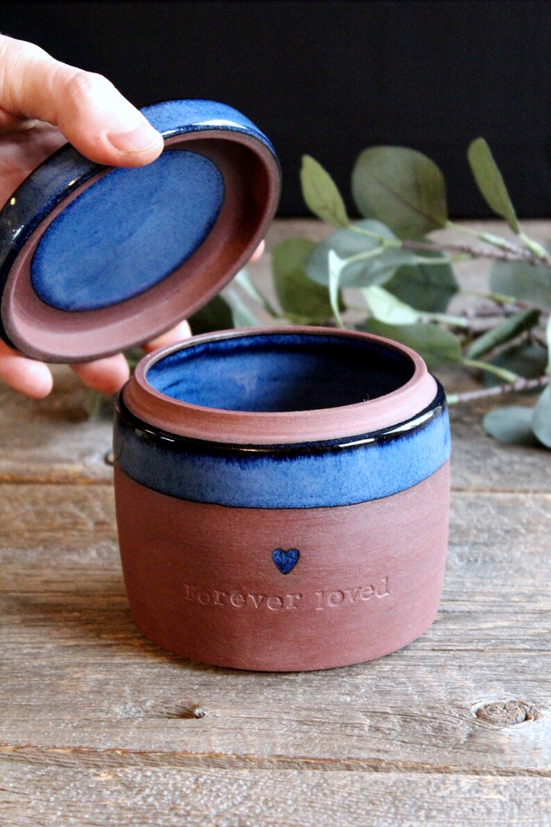 Personalised urn - Pottery small cremation urn, 45 cubic inch ashes urn, Human or pet lidded jar, Ceramic, Stoneware, Handmade, Wheel thrown image 3