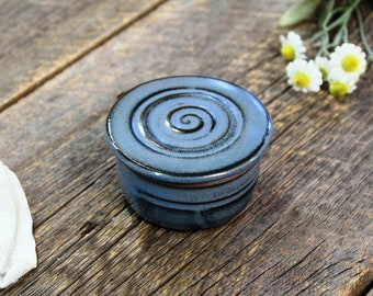 Spice jar – Pottery mini flat lid jar, 125 ml ceramic jar, Pill box, Ring dish, Trinket, Ceramic, Stoneware, Handmade, Wheel thrown