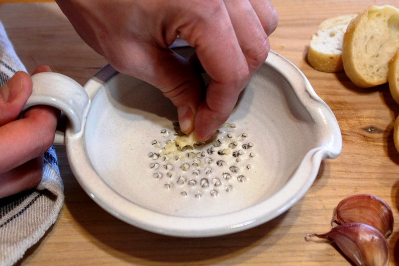 Garlic grater Pottery grater plate w handle, Garlic, ginger, nutmeg, parmesan & pepper grater, Ceramic, Stoneware, Handmade, Wheel thrown image 2