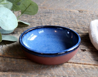 Pet bowl - Pottery small dog or cat dish, Ceramic cat feeder, Small dog bowl, Food or water bowl, Ceramic, Stoneware, Handmade, Wheel thrown