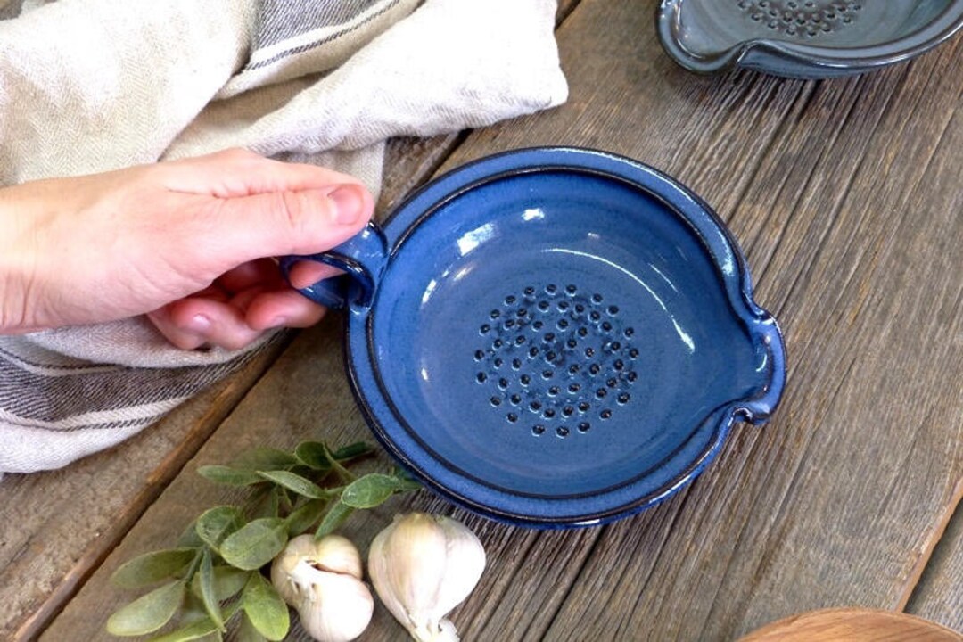Garlic Grater Pottery Grater Plate W Handle, Garlic, Ginger, Nutmeg