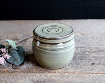 Cremation urn - Pottery extra small ashes urn, 25 cubic inch, Human or pet, Rustic mini ash jar, Ceramic, Stoneware, Handmade, Wheel thrown