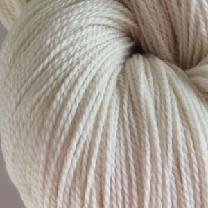 Bare Yarn for Dyers