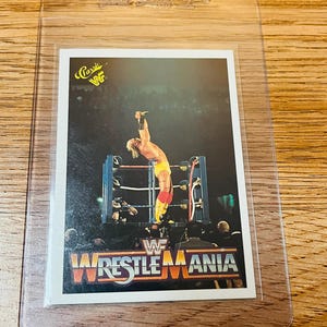 90s WWF Hulk Hogan - Hulkster #26 Classic WWF Wrestling Trading card (EXC) Free Shipping! with a plastic sleeve and Card Saver case.NiceGift